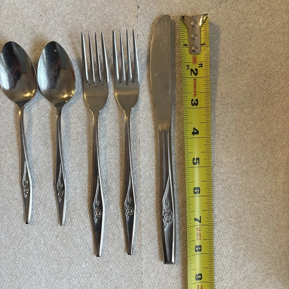 Creative Manor SPRITELY ROSE Stainless 2 Teaspoon 2 Tablespoon 1 Knife Flatware